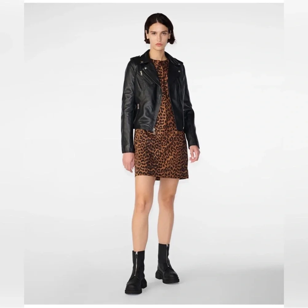 Wilsons Leather Sleek Black Jacket - Picture 6 of 16